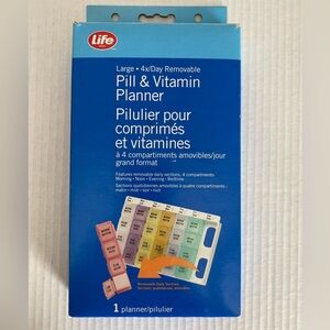 New in Box Pill and Vitamin Weekly Planner with Individual Compartments Daily